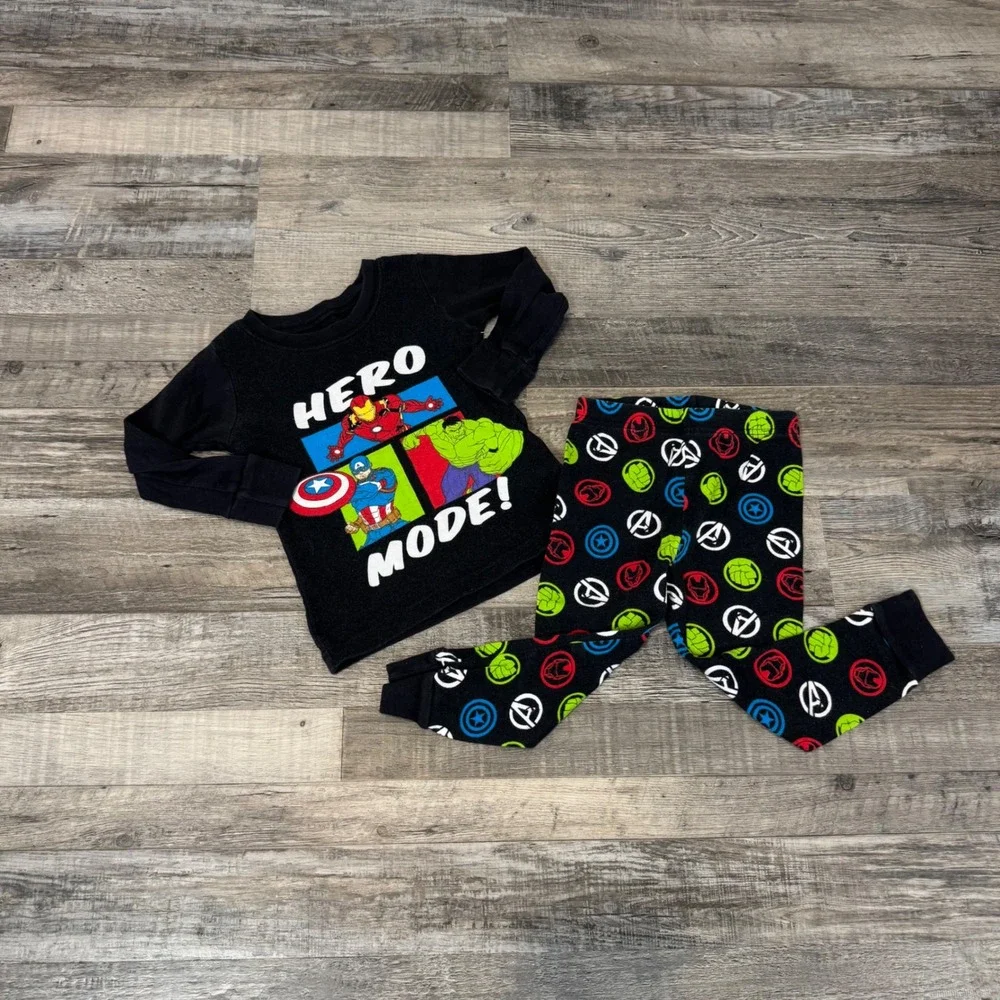 Marvel Kids's Size 2T Black Hero Mode Avengers Graphic Pajama Set